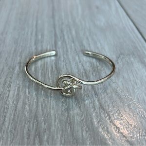 Kendra Scott Presleigh Cuff Bracelet in Gold